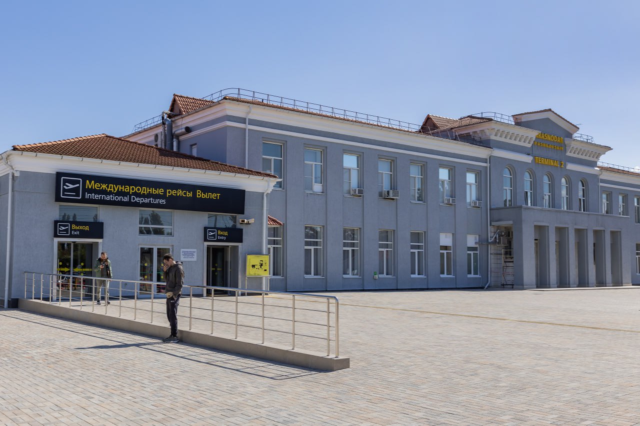 Брали лишнее. Воздушная гавань Краснодара попала в список аэропортов, которым Федеральная антимонопольная служба России выдала предупреждение за навязывание невыгодных условий и незаконное взимание дополнительной платы с...