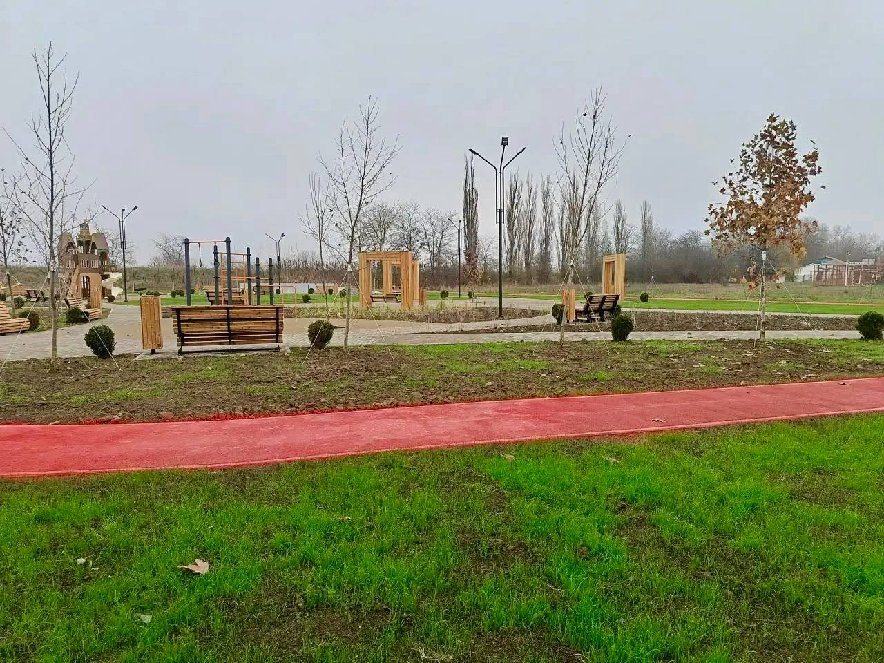 В Абинском районе благоустроили зеленую зону В Абинском районе благоустроили зеленую зону