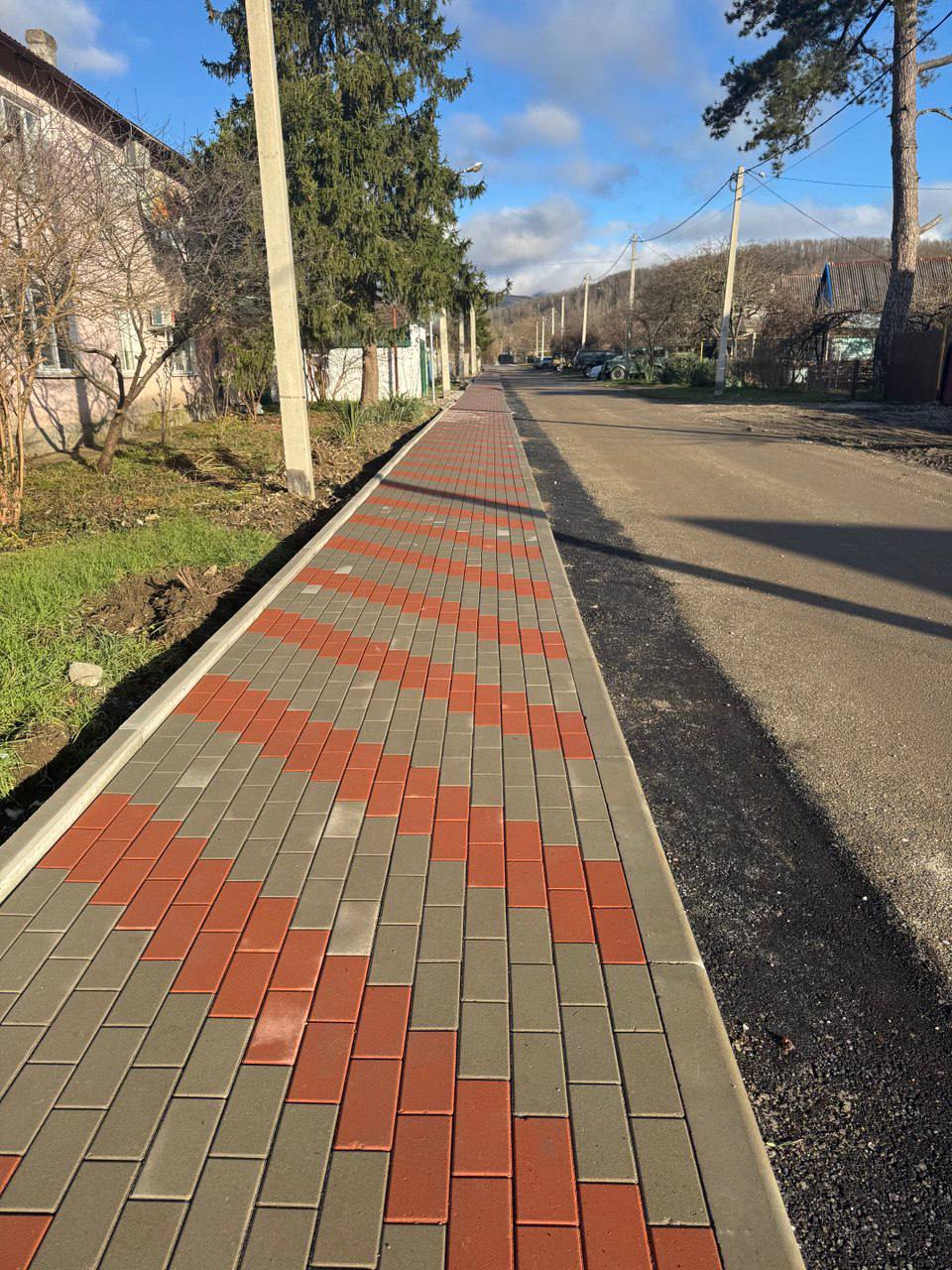 Алексей Богодистов: В селе Текос завершен капитальный ремонт дороги и тротуара по улице Заречной Алексей Богодистов: В селе Текос завершен капитальный ремонт дороги и тротуара по улице Заречной