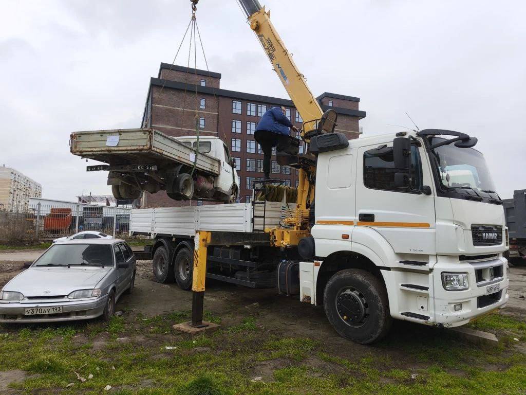 400 брошенных авто убрали с улиц Краснодара 400 брошенных авто убрали с улиц Краснодара