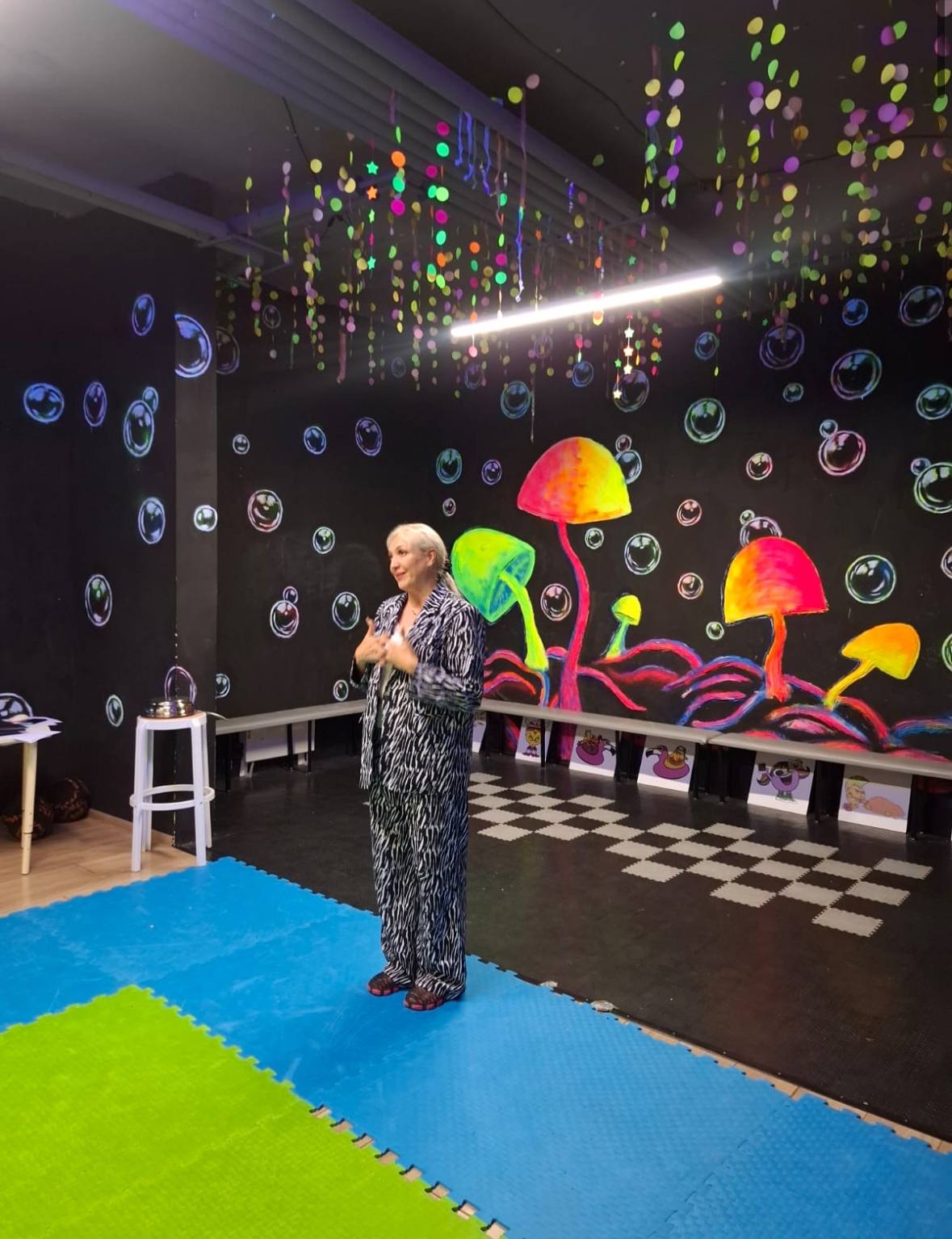 В Новороссийске для адаптации детей-сирот реализуют проект «Крылья будущего»: первые шаги детей к театральной сцене» В Новороссийске для адаптации детей-сирот реализуют проект «Крылья будущего»: первые шаги детей к театральной сцене»