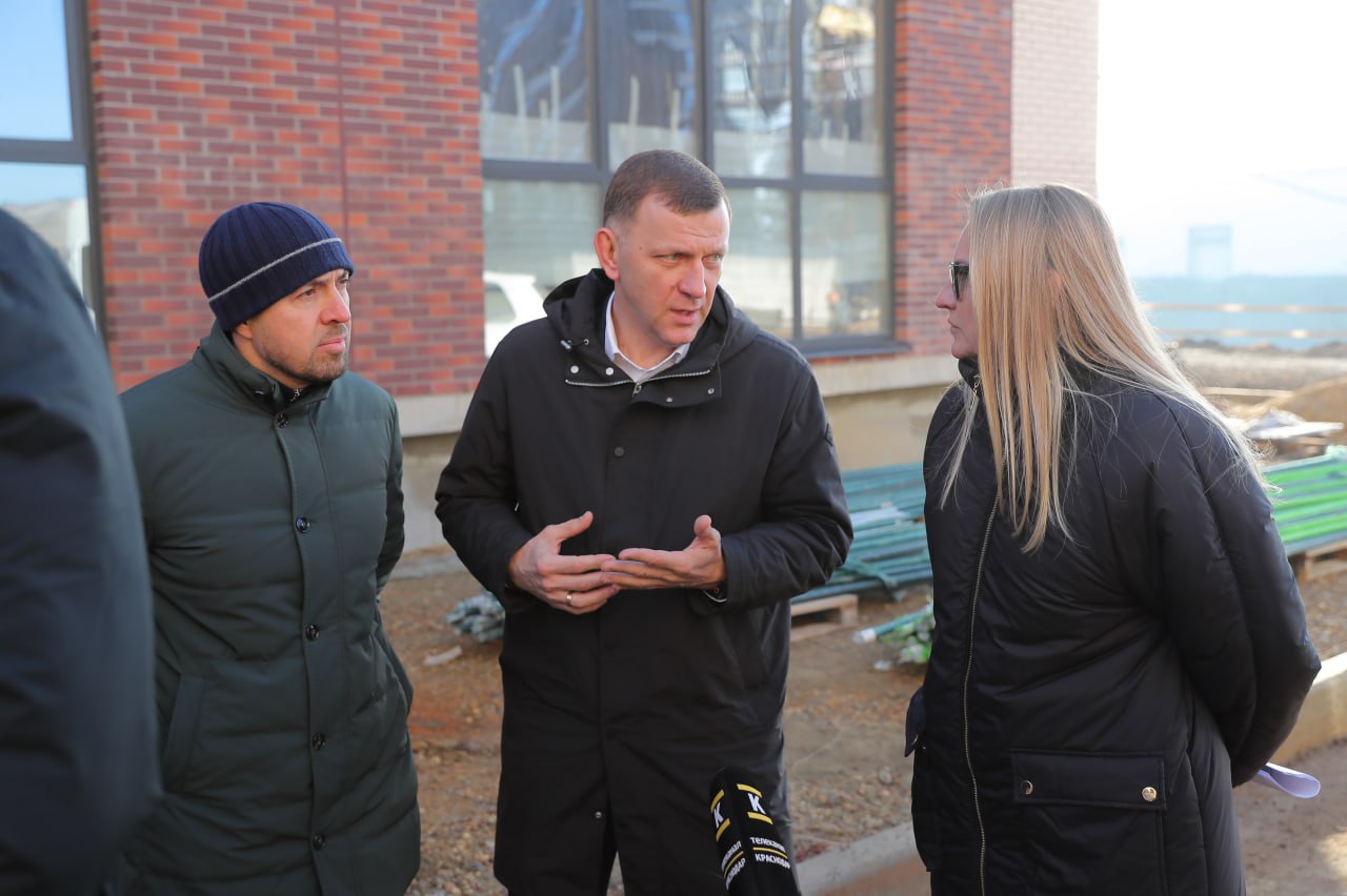 Школа на Лизы Чайкиной готова более чем на половину Школа на Лизы Чайкиной готова более чем на половину