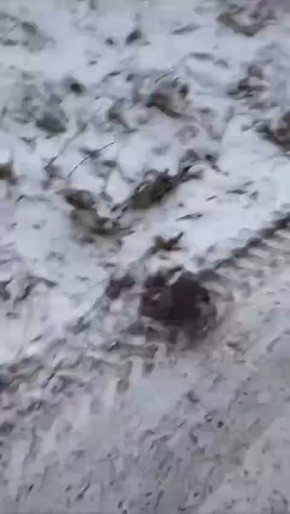 «Почему певец обладает привилегиями»: репер Макан выложил сторис со службы, хотя пользоваться смартфонами в армии запрещено