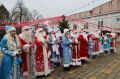 НОВОГОДНЕЕ НАСТРОЕНИЕ НА УЛИЦАХ АРМАВИРА СОЗДАЛ ПАРАД ДЕДОВ МОРОЗОВ И СНЕГУРОЧЕК