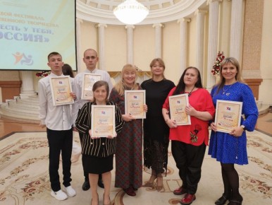 Воспитанники новороссийской студии «Семицветик» представили свои работы на краевом фестивале «Мы есть у тебя, Россия»