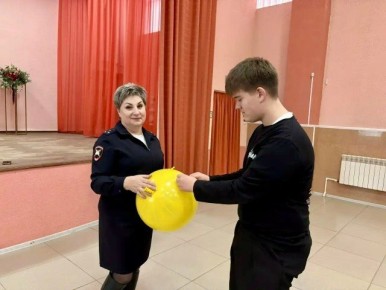 ����� "�������� ����!". �������� ����� ������� ������������ � ������� ����� ����������� � �������������� ��������� �� ������