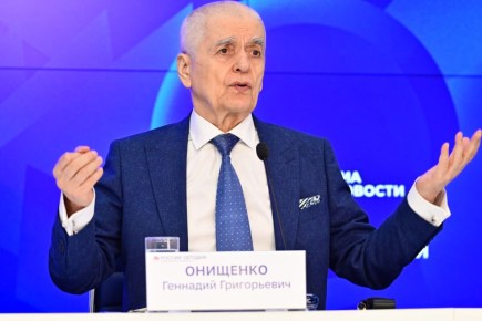 �������� ����������� ��������� ����� �� ������ 2 ������