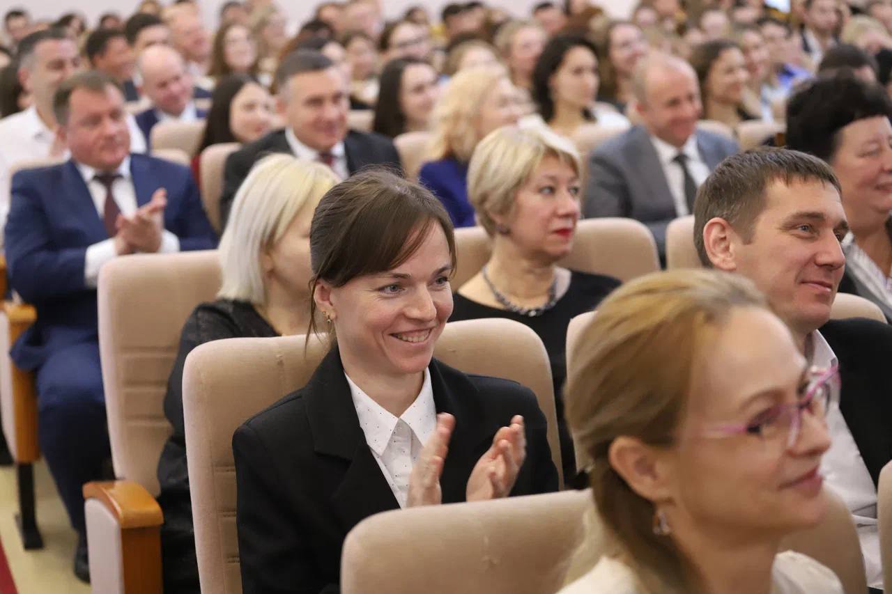 Алексей Богодистов: По традиции в конце года встретился с командой администрации Алексей Богодистов: По традиции в конце года встретился с командой администрации