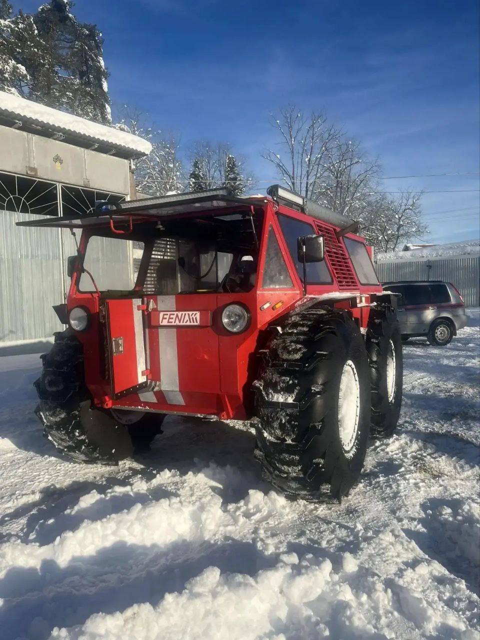 Бригады со всей Кубани и из Ростовской области помогают вернуть свет в Апшеронском районе
