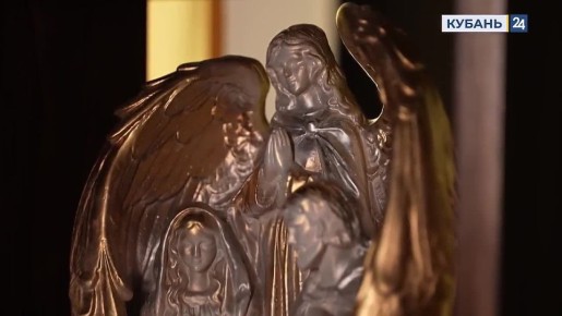 С Рождеством Христовым поздравил митрополит Екатеринодарский и Кубанский Василий