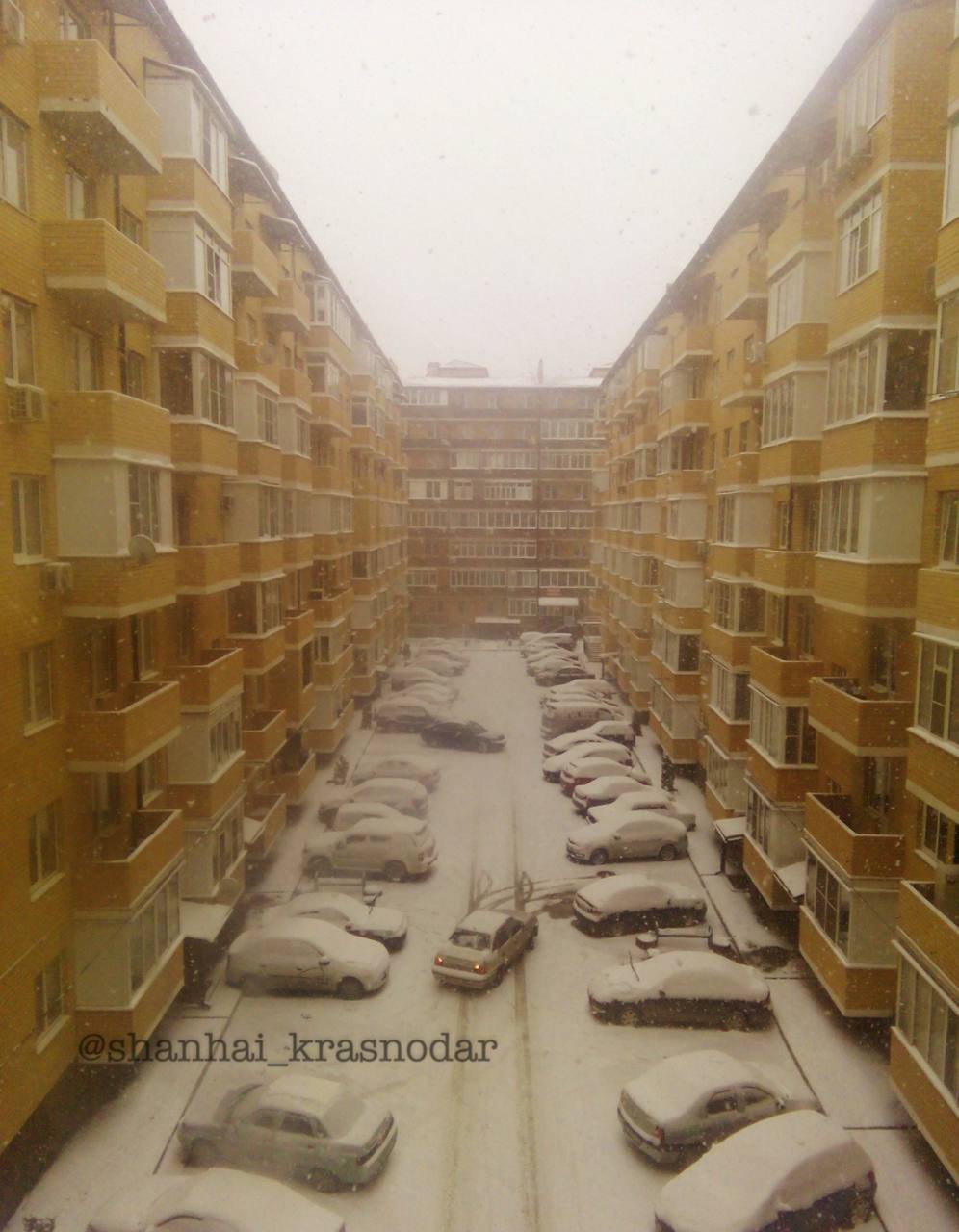 Очередное штормовое предупреждение в Краснодаре