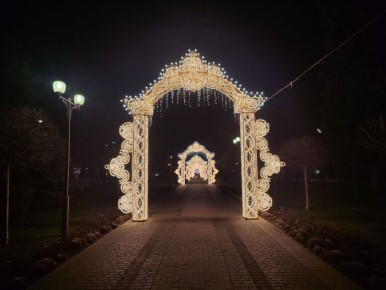 Украшения на Красной начнут разбирать уже на этой неделе