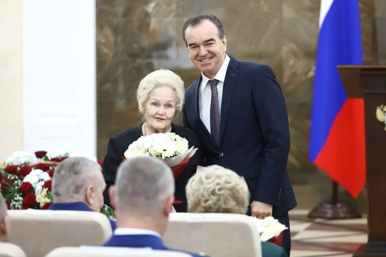 Вениамин Кондратьев: Наградили лучших сотрудников прокуратуры Краснодарского края Вениамин Кондратьев: Наградили лучших сотрудников прокуратуры Краснодарского края