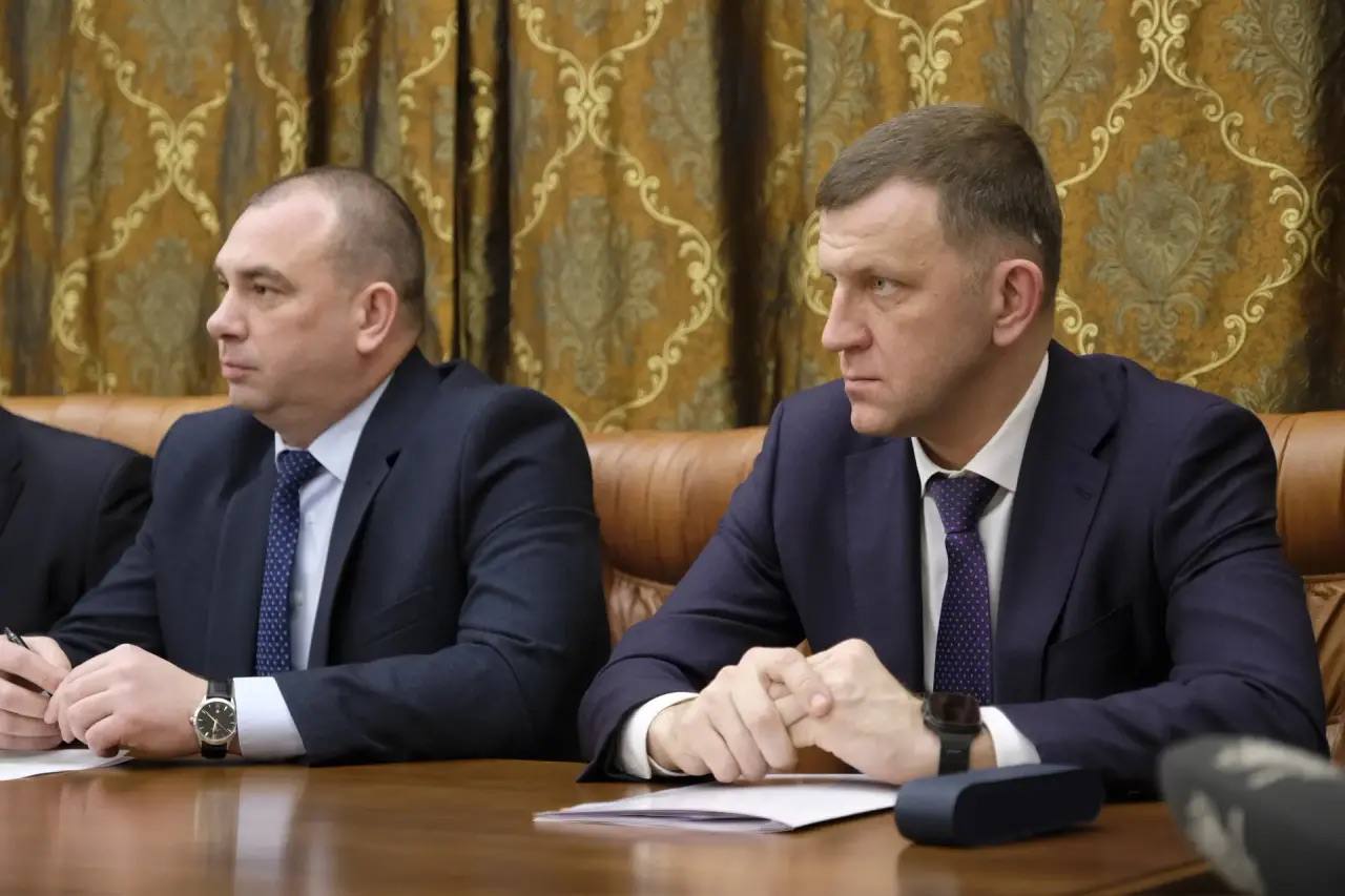 Евгений Наумов: На приёме, который провёл сегодня губернатор Кубани Вениамин Иванович Кондратьев по поручению Президента, жительница многоквартирного дома по улице 2-я Пятилетка, 4/1 Татьяна Алимкина попросила включить его в... Евгений Наумов: На приёме, который провёл сегодня губернатор Кубани Вениамин Иванович Кондратьев по поручению Президента, жительница многоквартирного дома по улице 2-я Пятилетка, 4/1 Татьяна Алимкина попросила включить его в...