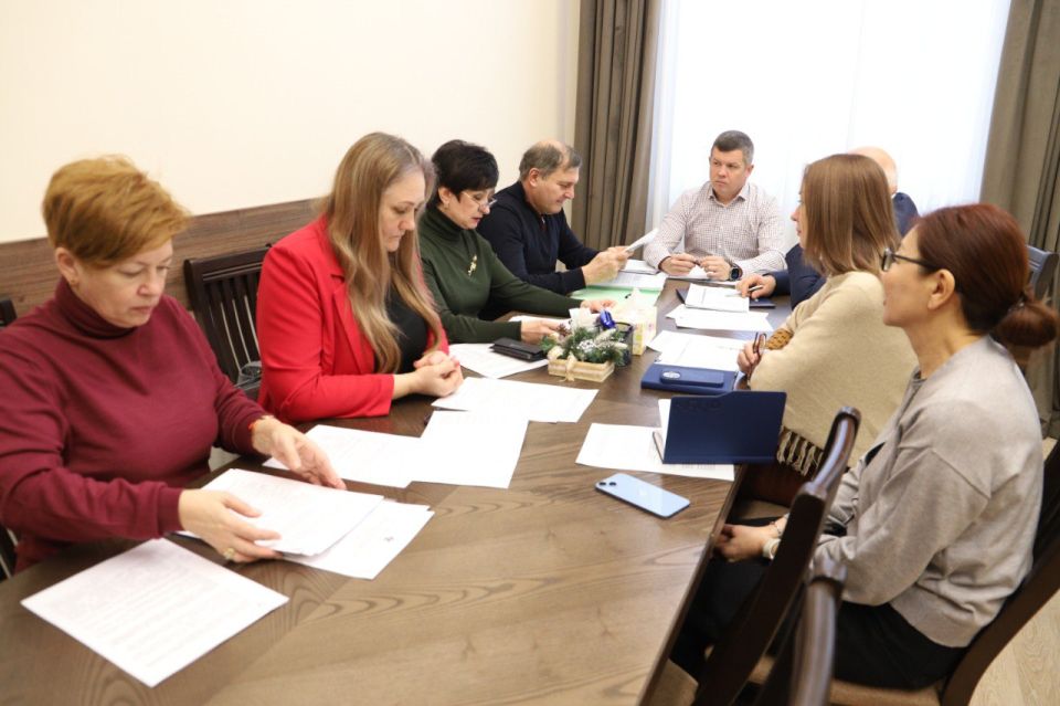 ������ ������� ���������-���������� �������� ������� ����� ������ ���������� ���������, � ������ �������� �������� ����������� ����������� �� �������� ��������� � ��� ��������������� ��������