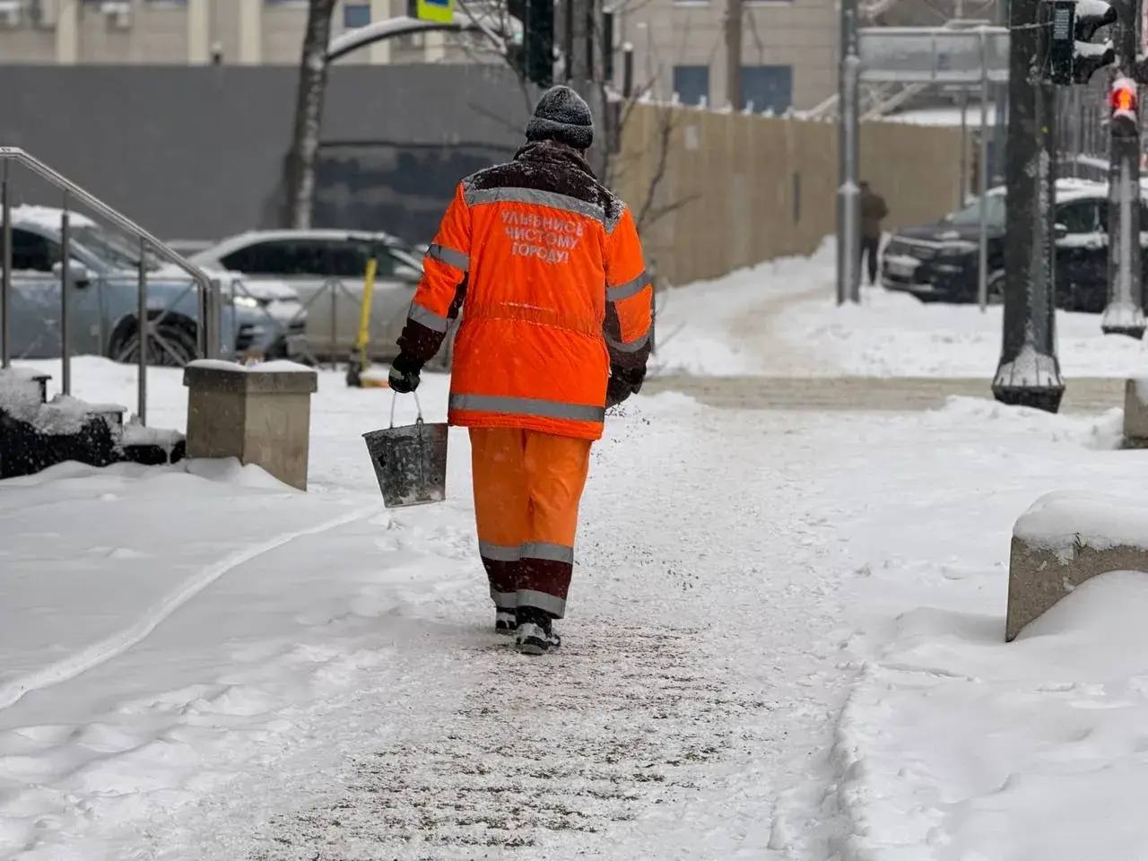 Евгений Наумов рассказал о принимаемых мерах по ликвидации последствий снегопада Евгений Наумов рассказал о принимаемых мерах по ликвидации последствий снегопада