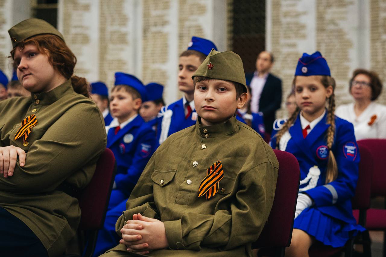 Состоялось торжественное открытие выставки «Дорога жизни»! Состоялось торжественное открытие выставки «Дорога жизни»!