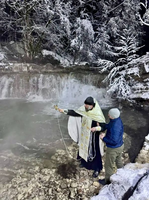 Алексей Богодистов: Сегодня православные верующие отмечают праздник Крещения Господня
