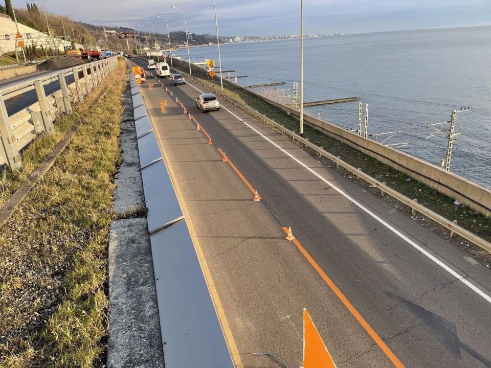 В Сочи временно изменится схема движения транспорта