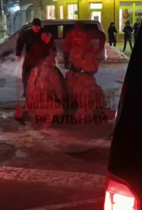 В Хмельницком на протесте из-за отсутствия света неизвестный угрожал взорвать гранату