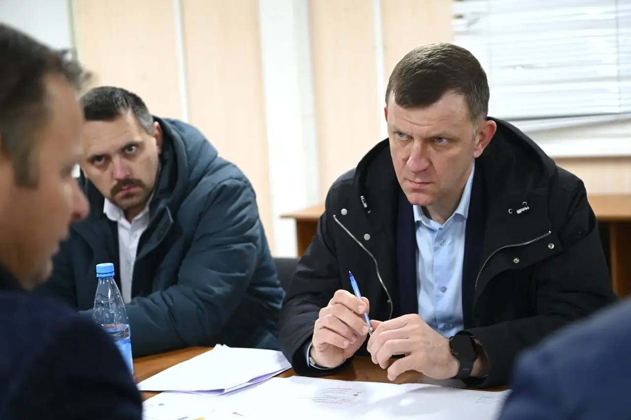 В Краснодаре продолжаются работы по реконструкции Фадеевского путепровода В Краснодаре продолжаются работы по реконструкции Фадеевского путепровода