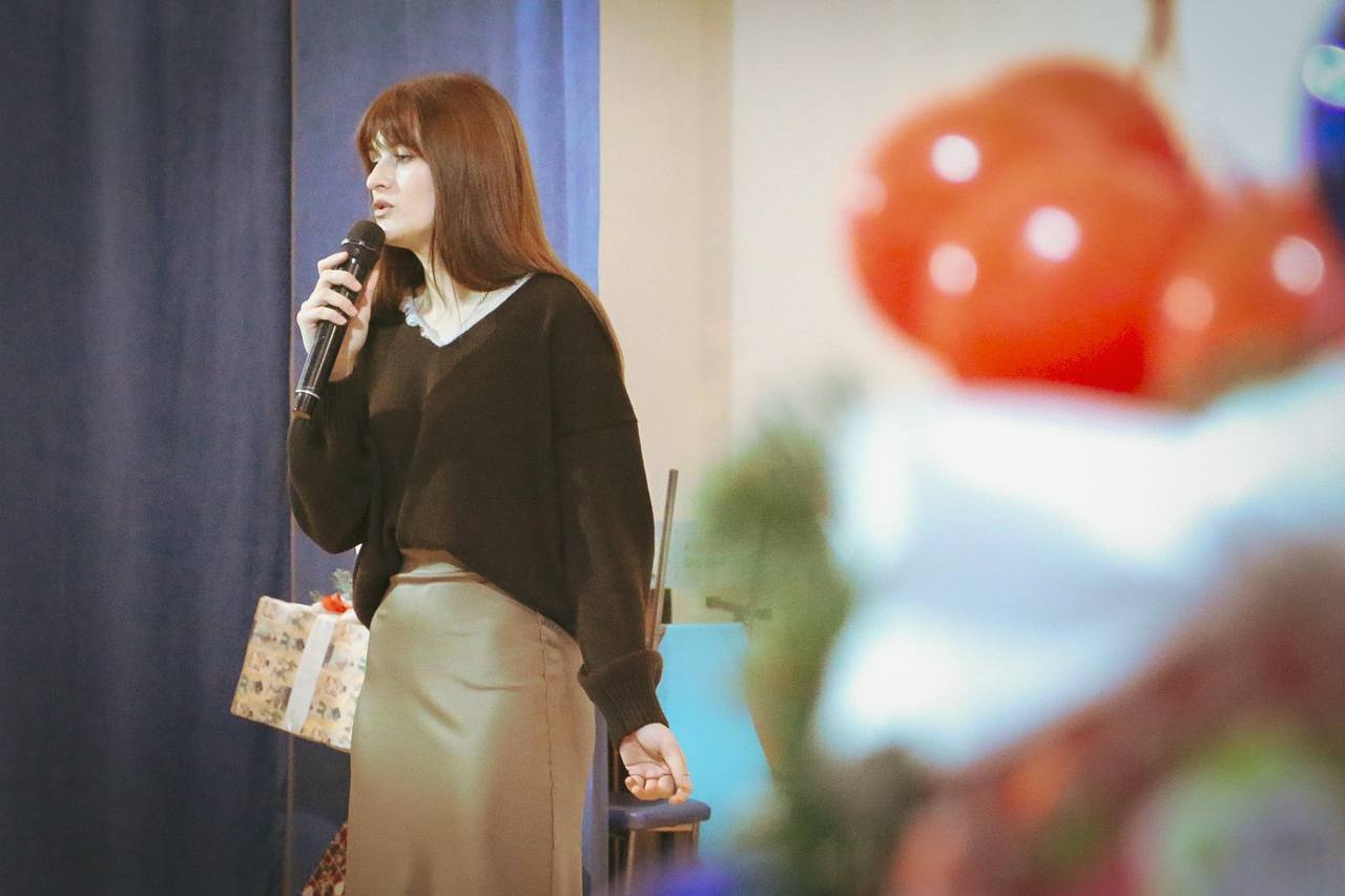 Накануне Дня студента молодежь Анапы провела поэтический вечер Накануне Дня студента молодежь Анапы провела поэтический вечер