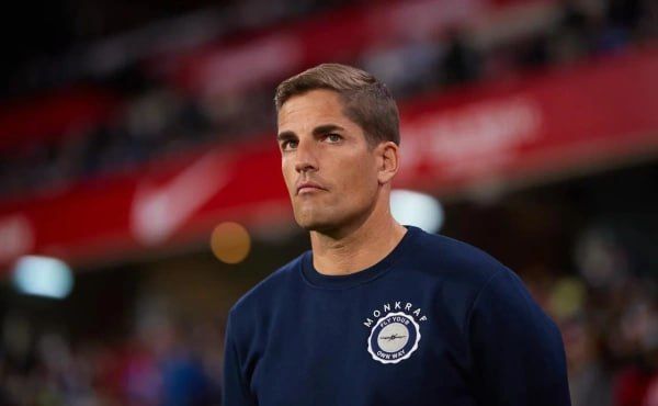 Бывший тренер худшего клуба РПЛ использовал ChatGPT для работы