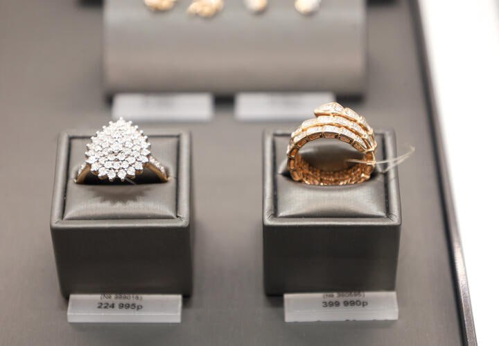 В Новороссийске завёлся воришка, крадущий драгоценности ради необычной цели