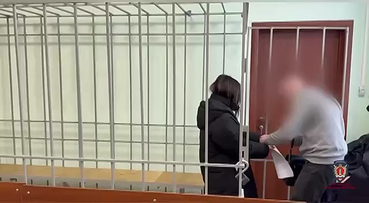 В Красноярске под стражу отправили 18-летнюю девушку по делу о фиктивном похищении подростка