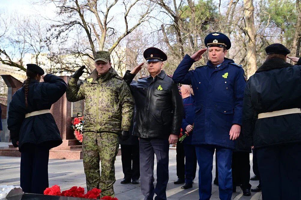 Новороссийский транспортный прокурор принял участие в мероприятиях, посвященных освобождению Ленинграда от фашистской блокады Новороссийский транспортный прокурор принял участие в мероприятиях, посвященных освобождению Ленинграда от фашистской блокады