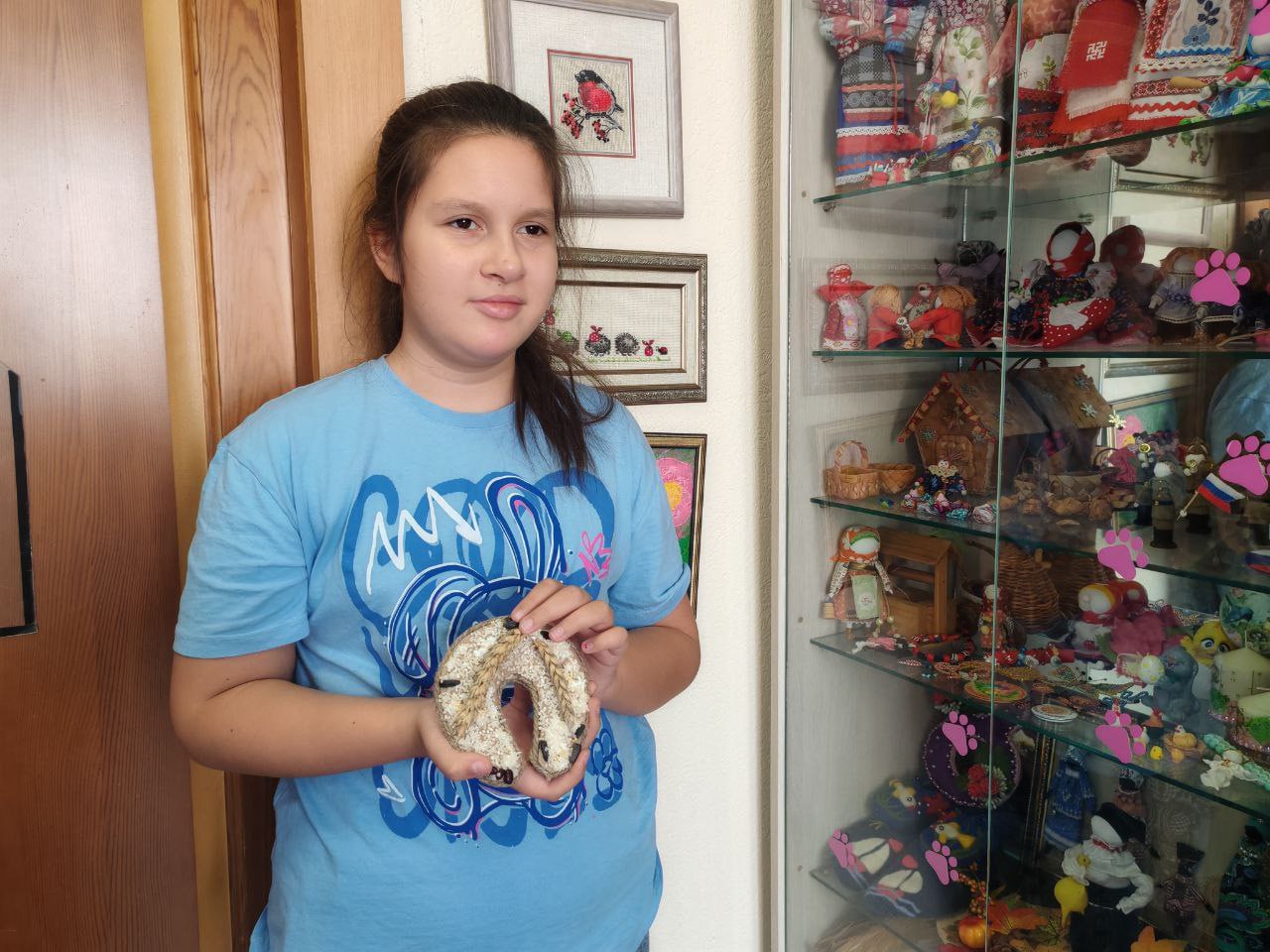 В Центре традиционной народной культуры в Новороссийске стартовал арт-проект «Волшебство СВОими руками» В Центре традиционной народной культуры в Новороссийске стартовал арт-проект «Волшебство СВОими руками»