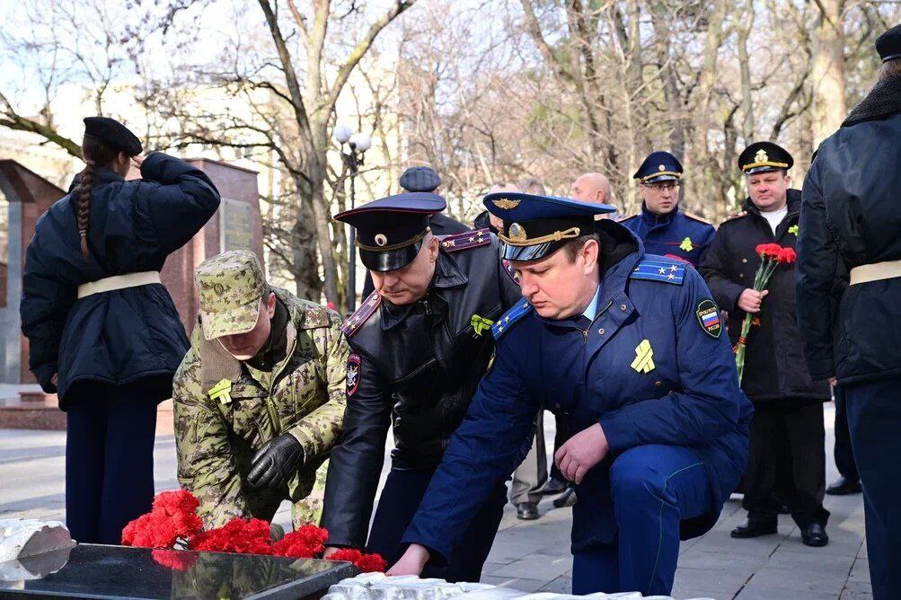 Новороссийский транспортный прокурор принял участие в мероприятиях, посвященных освобождению Ленинграда от фашистской блокады Новороссийский транспортный прокурор принял участие в мероприятиях, посвященных освобождению Ленинграда от фашистской блокады
