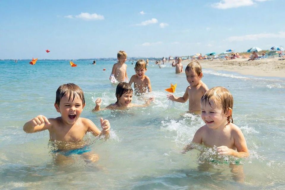 РОДИТЕЛИ АРМАВИРА МОГУТ ОФОРМИТЬ ДЕТСКИЕ ПУТЕВКИ В ЛАГЕРЯ И САНАТОРИИ