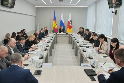 ������� ������: 12 ������� �� �������� 83-� ��������� ������������ ���������� �� �������-���������� �����������