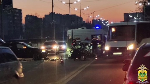 ДТП в Новороссийске: один человек погиб, трое в больнице