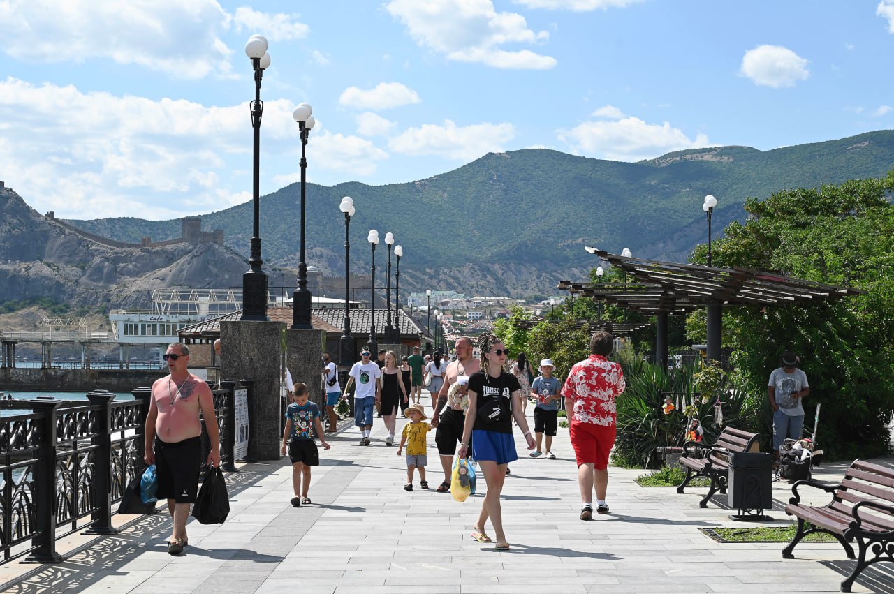 Крым сохранил пятое место в «золотой пятерке» лидеров Национального туристического рейтинга после Москвы, Московской области, Краснодарского края и Санкт-Петербурга