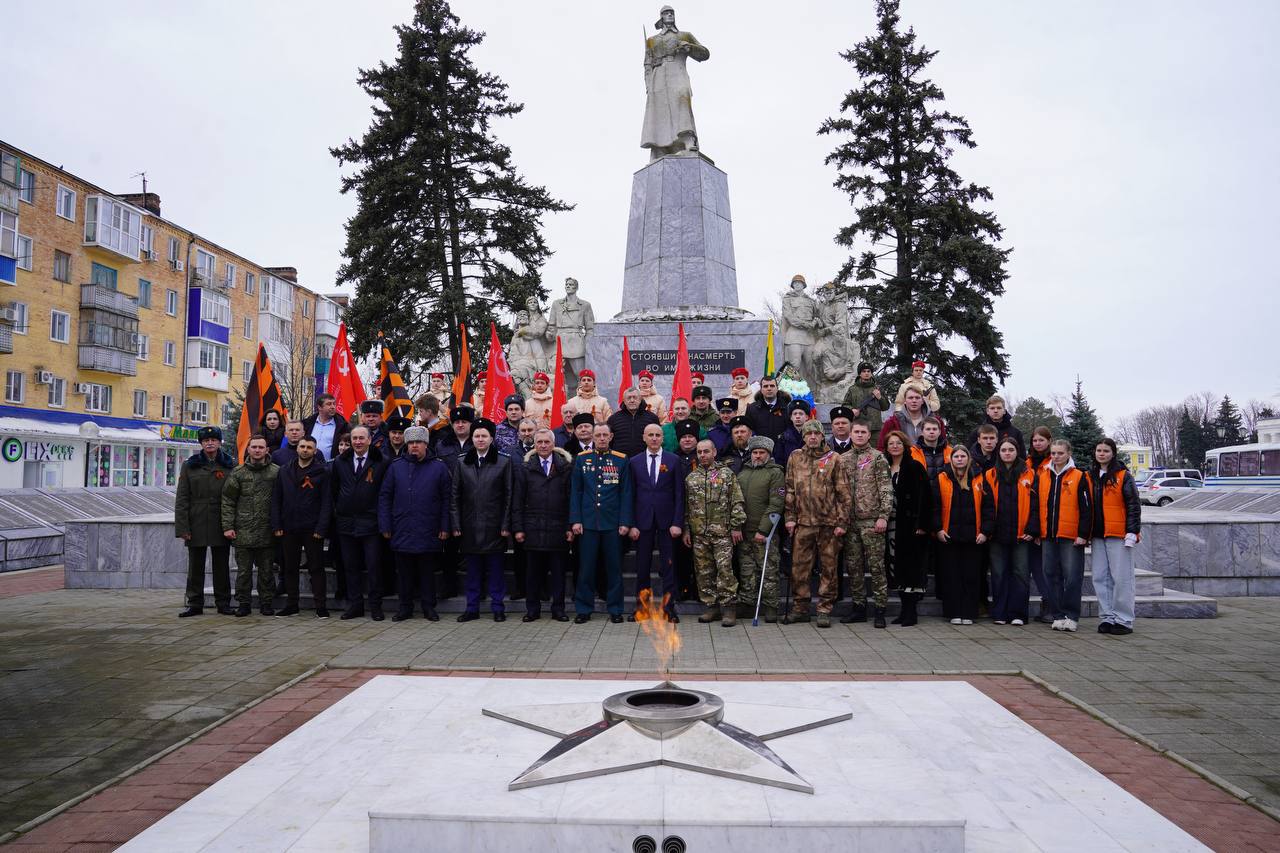 Руководством Тихорецкой межрайонной прокуратуры принято участие в мероприятии, посвященному Дню освобождения Тихорецка и Тихорецкого района от немецко-фашистских захватчиков Руководством Тихорецкой межрайонной прокуратуры принято участие в мероприятии, посвященному Дню освобождения Тихорецка и Тихорецкого района от немецко-фашистских захватчиков