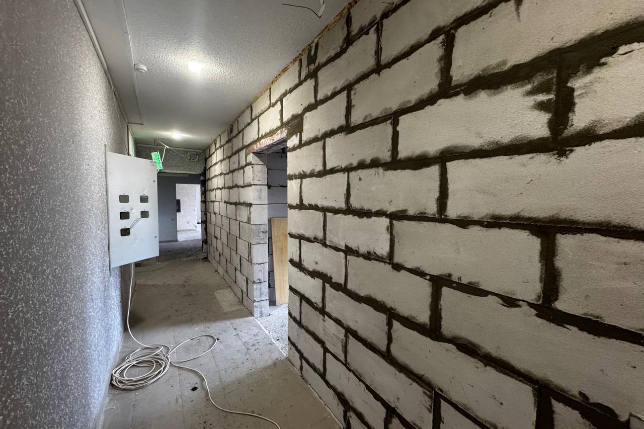 Власти ищут владельцев квартир, пострадавших во время прилета в Новой Адыгее Власти ищут владельцев квартир, пострадавших во время прилета в Новой Адыгее