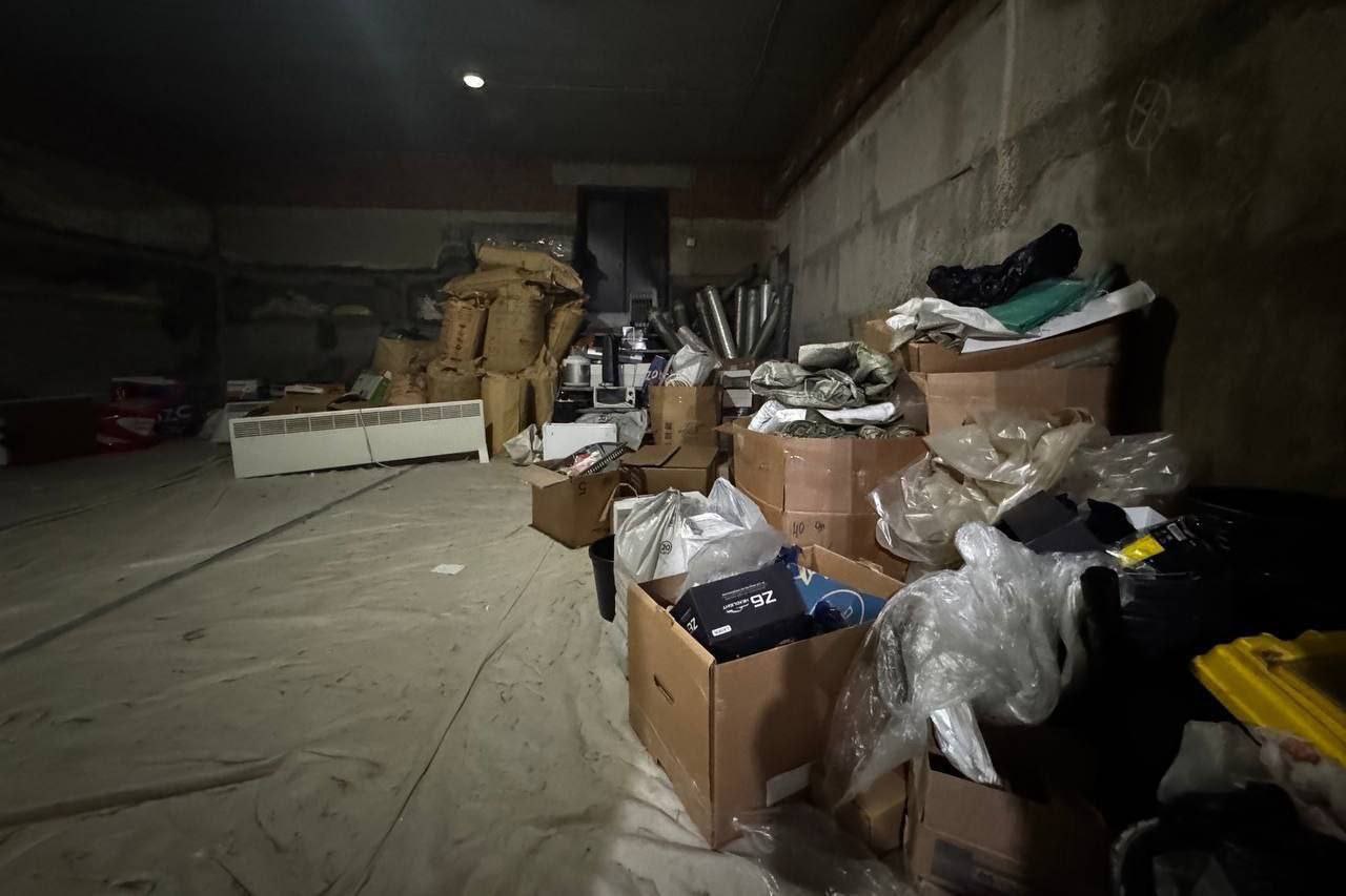 В Новой Адыгее продолжается устранение последствий атаки беспилотников В Новой Адыгее продолжается устранение последствий атаки беспилотников