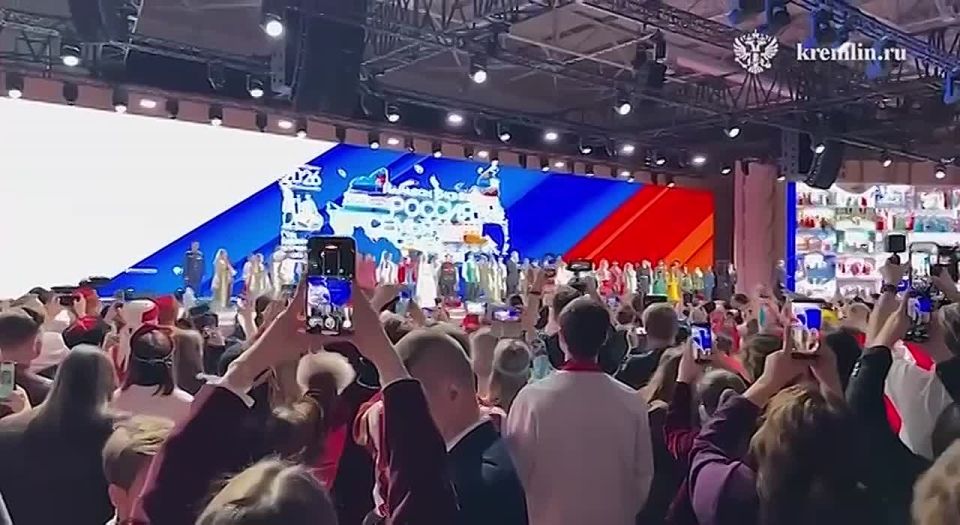 Делегация Геленджика приняла участие в торжественном открытии Года единства народов России в Москве