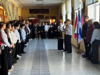 ��������� ������-�������� �������� 100-����� ������� ������