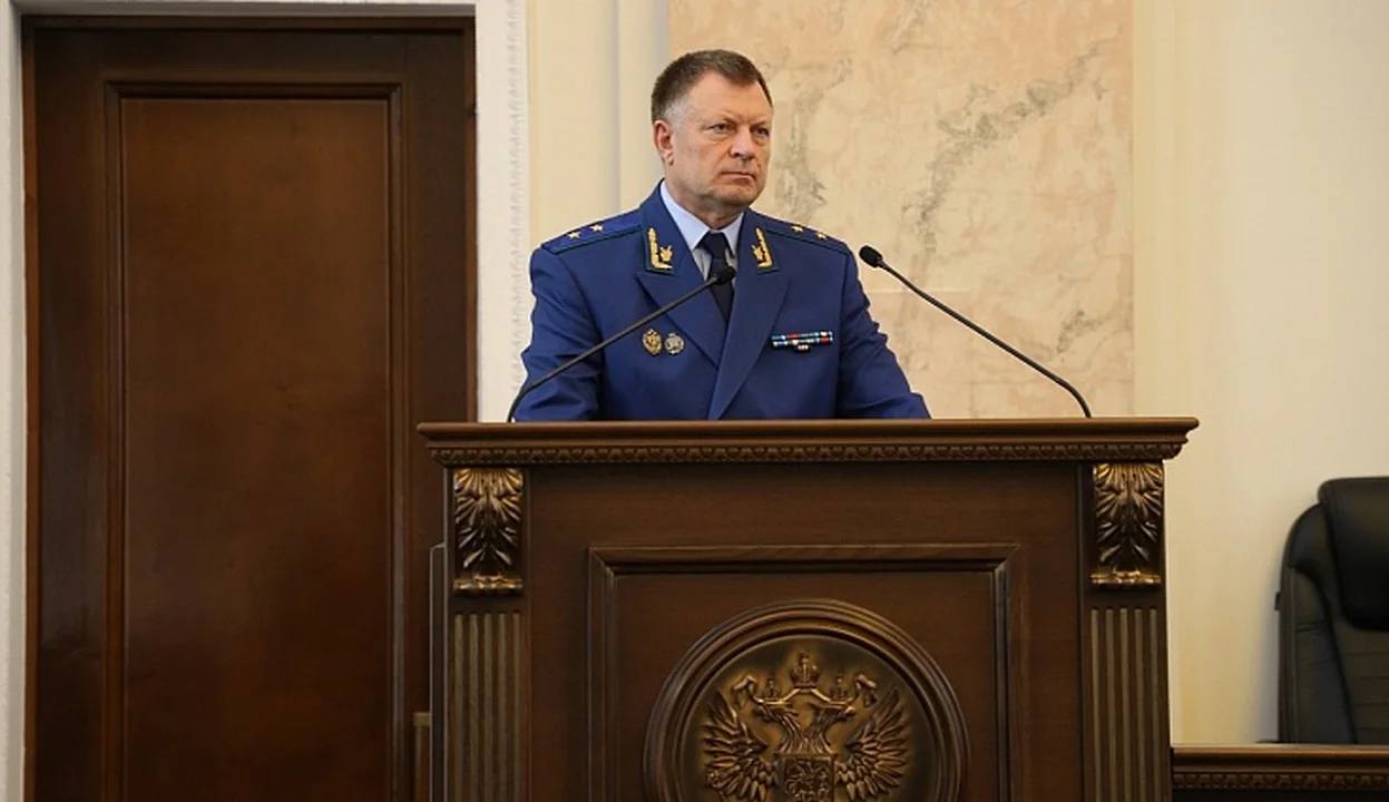 Генеральный прокурор России представил коллективу центрального аппарата своего нового заместителя Сергея Табельского