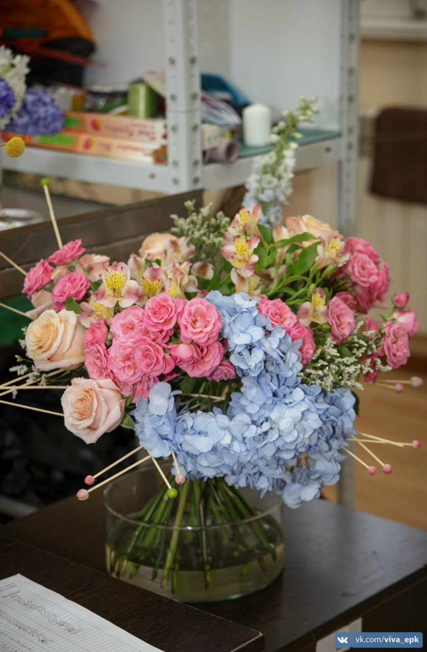 Нежность, красота, аромат – всё это, конечно же, о цветах Нежность, красота, аромат – всё это, конечно же, о цветах