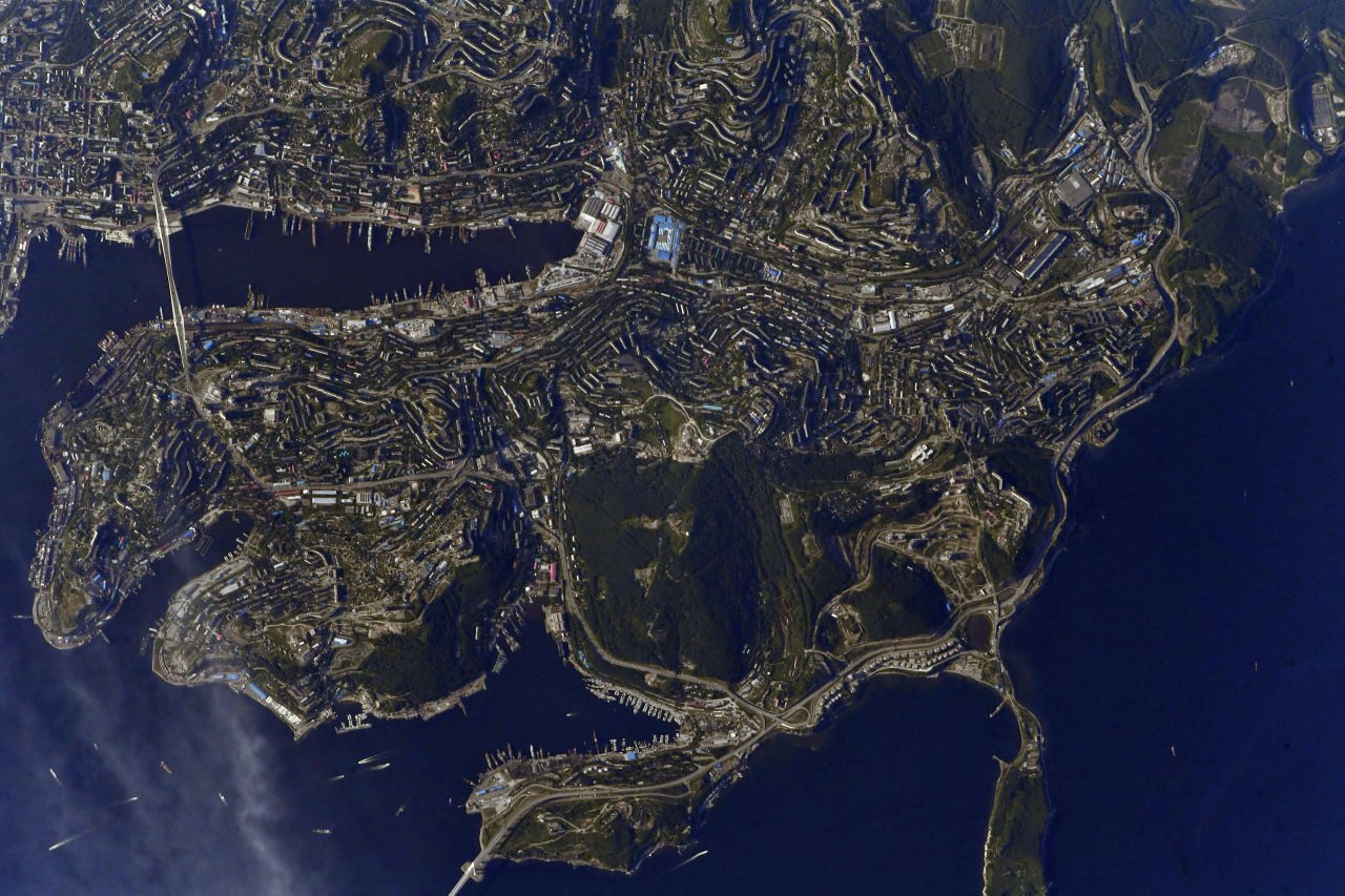 Туапсе и Новороссийск «сфотографировались» в космической фотосессии российских городов Туапсе и Новороссийск «сфотографировались» в космической фотосессии российских городов