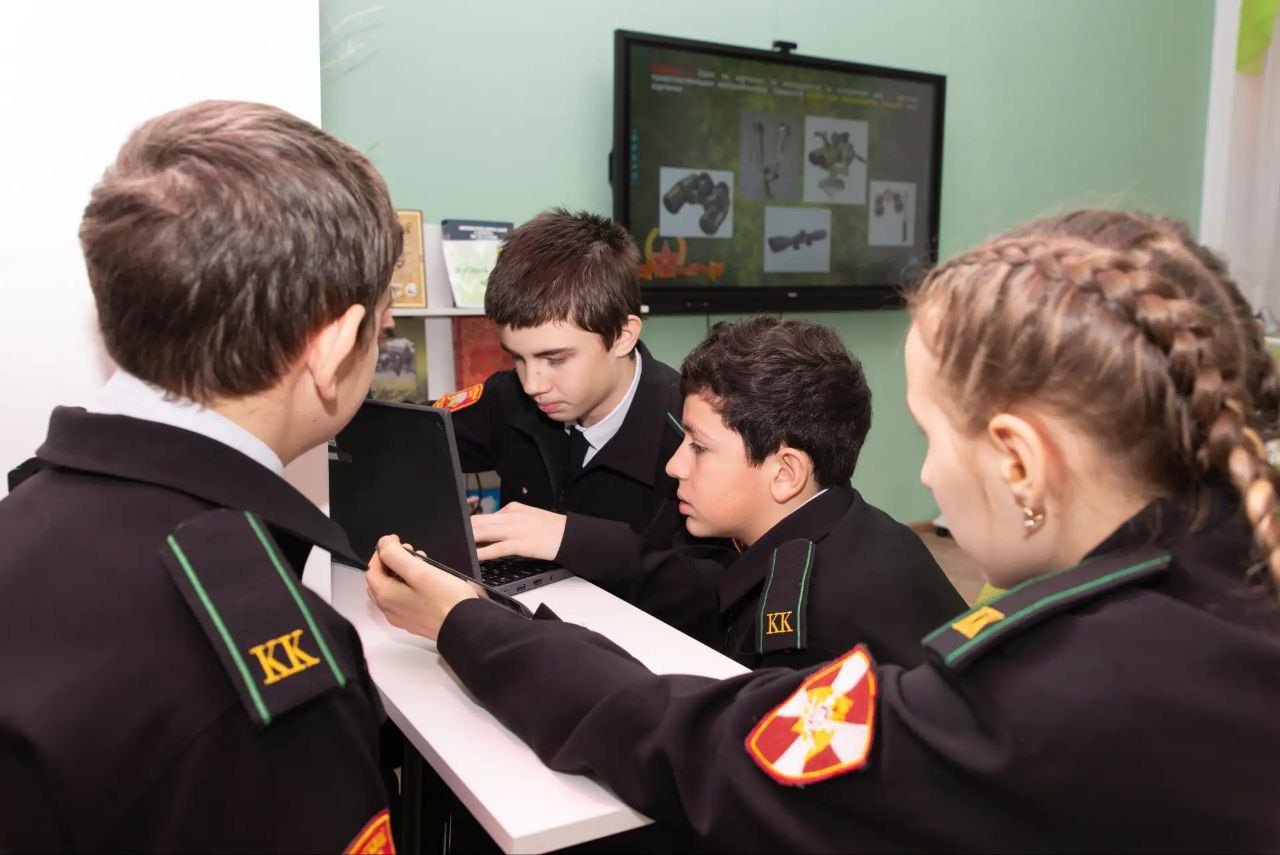 Сочинские школьники приняли участие в онлайн-турнире ко Дню защитника Отечества Сочинские школьники приняли участие в онлайн-турнире ко Дню защитника Отечества