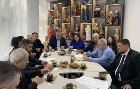 �����������-���������� �������� ������������� �������� ����� ���������� �����������, ������� ������� � ������ ���� �������� ������� ������