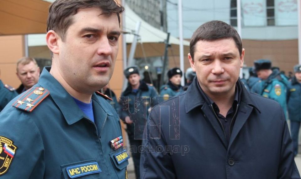 В Краснодаре сейчас проходят обыски в департаменте по делам казачества, военным вопросам и работе с молодежью