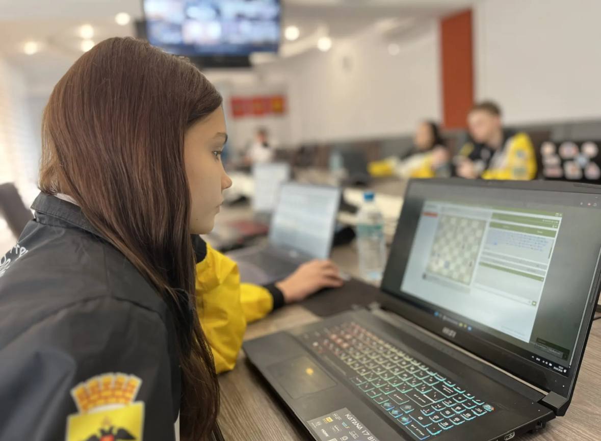 В Новороссийске состоялся онлайн-турнир по шахматам «Кубок городов-героев и городов воинской славы» В Новороссийске состоялся онлайн-турнир по шахматам «Кубок городов-героев и городов воинской славы»