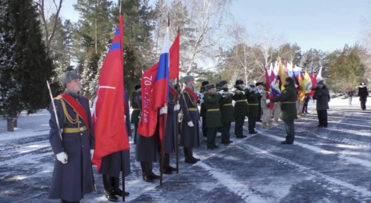 «Все свои»: Новороссийск укрепляет связи с городами-героями и городами воинской славы благодаря гуманитарной миссии «Все свои»: Новороссийск укрепляет связи с городами-героями и городами воинской славы благодаря гуманитарной миссии