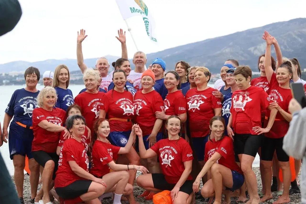 Алексей Богодистов: Сегодня Геленджик в четвёртый раз присоединился к Всероссийскому открытому спортивно-патриотическому фестивалю «Быть здоровым - это модно!» Алексей Богодистов: Сегодня Геленджик в четвёртый раз присоединился к Всероссийскому открытому спортивно-патриотическому фестивалю «Быть здоровым - это модно!»